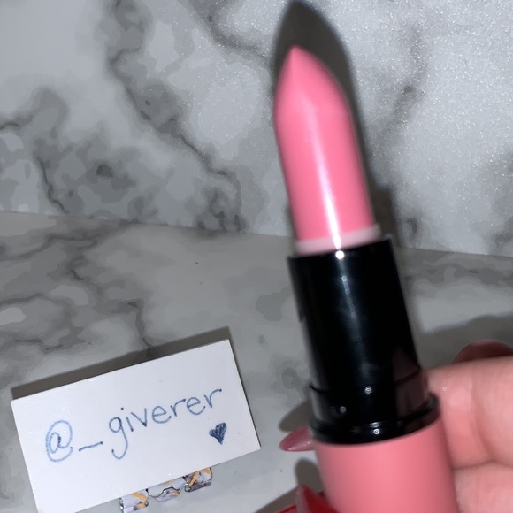 CHERRY BLOSSOM GIRL NWOB Amplified Lipstick MAC - Picture 6 of 15